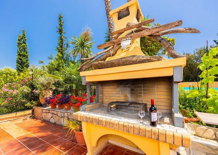 Villa Atlantis Kateliósz
